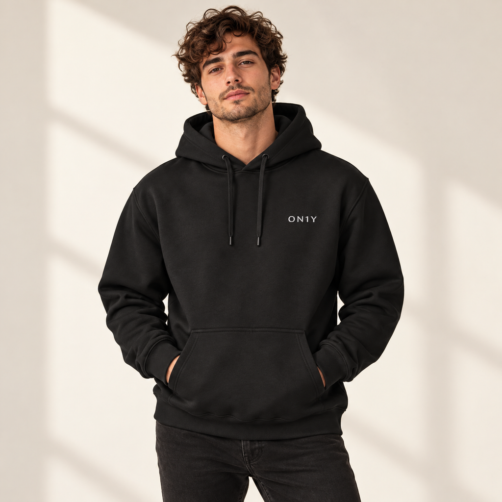 ON1Y WHITE EMROIDERED HOODIE