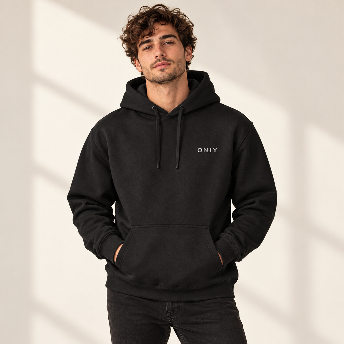 ON1Y WHITE EMROIDERED HOODIE