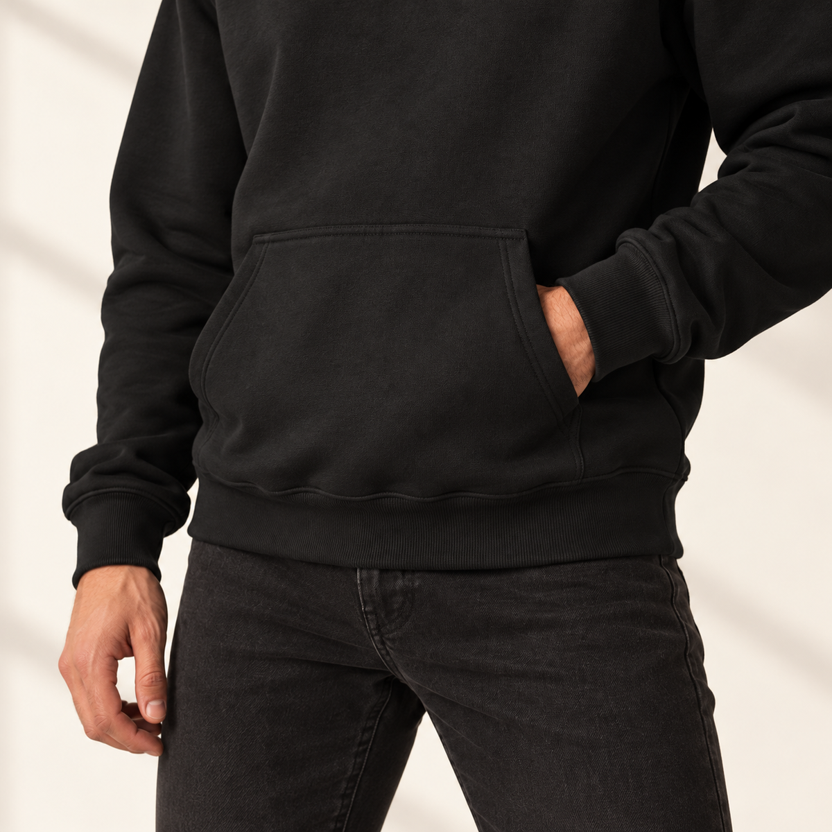 ON1Y WHITE EMROIDERED HOODIE